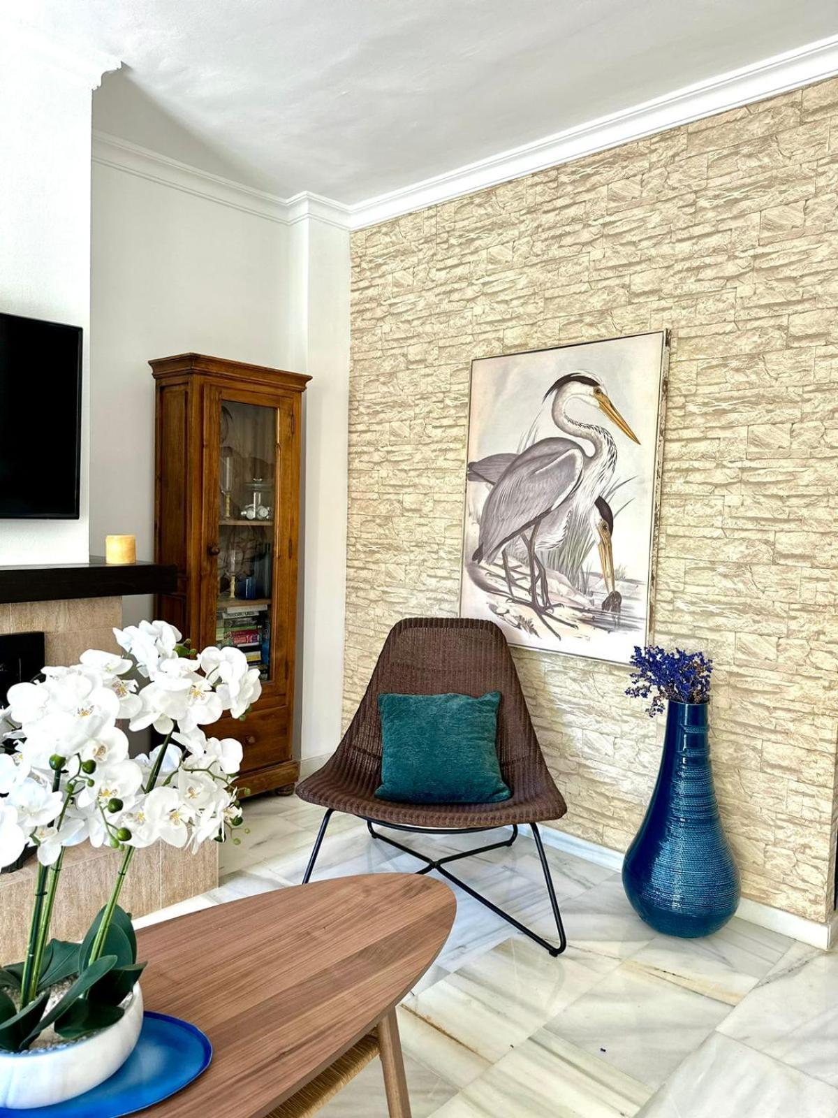 Azalea Apartemen